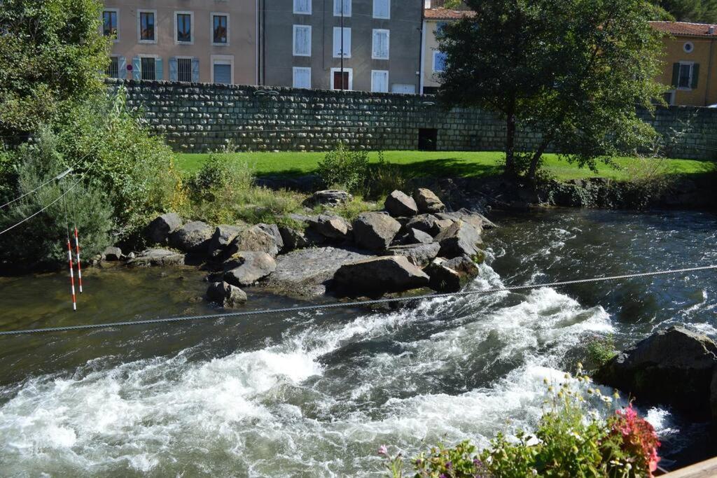 Holiday home Riverside 4 Bed House Full Of Character And Charm *